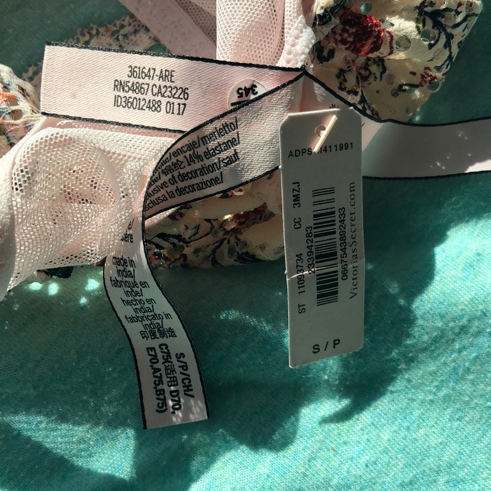 flowy floral bandeau - Picture 5 of 5